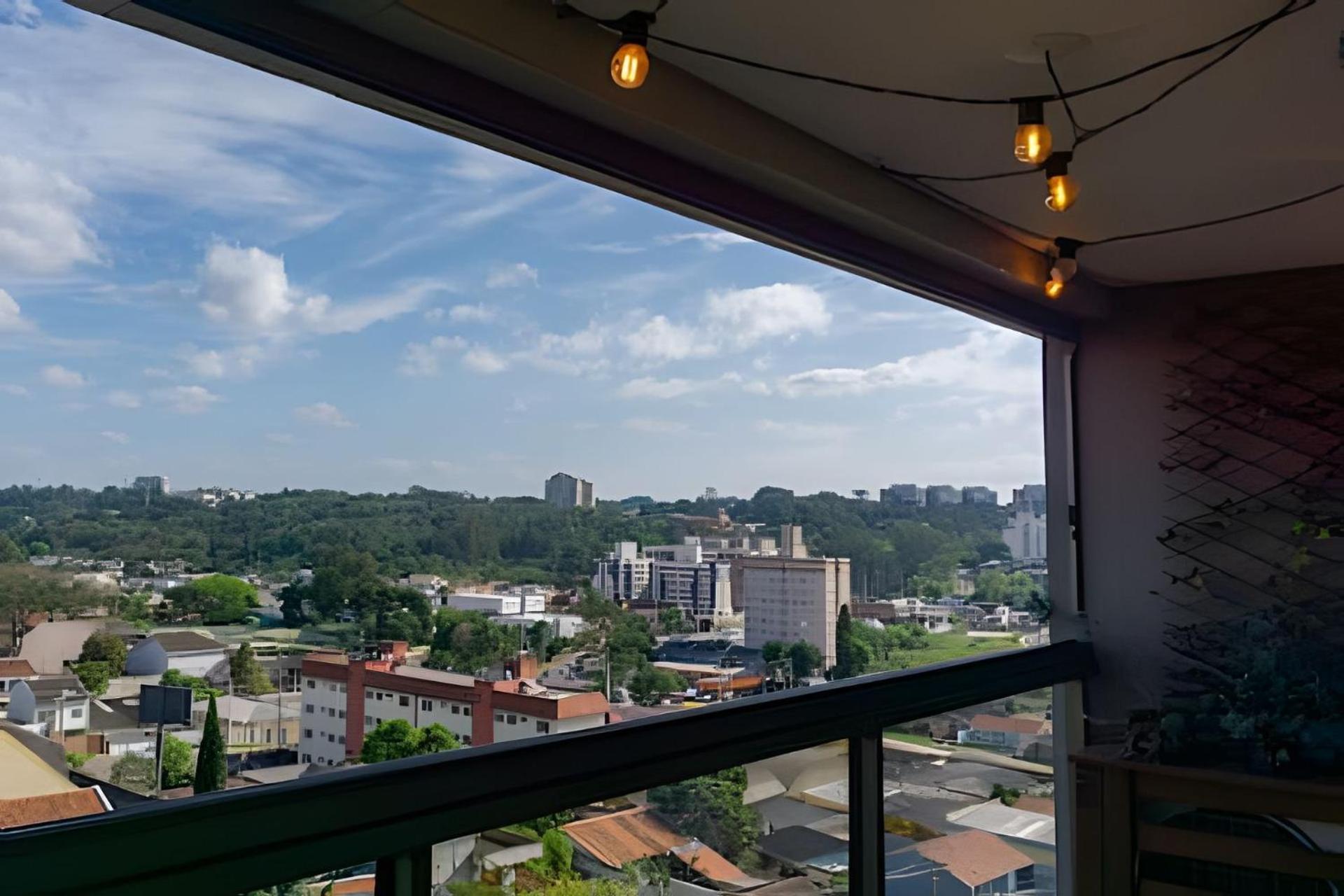 Apartamento Comodidade Perto Ao Parque Barigui Com Garagem Curitiba